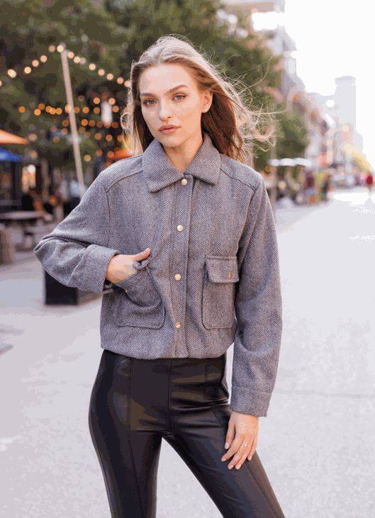 Athena-jacket-gray-sleek-and-stylish-in-everyday-neutral
