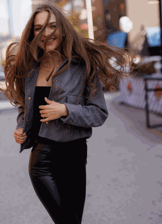 Athena-jacket-gray-sleek-and-stylish-in-everyday-neutral
