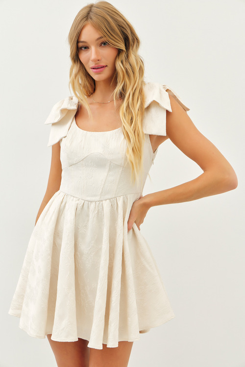Alanna Ivory Cream Dress – Timeless Elegance in Soft Ivory