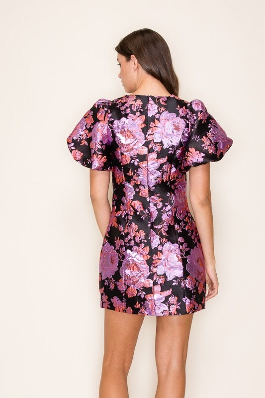 Megan Flower Magic – Floral Elegance for Every Occasion